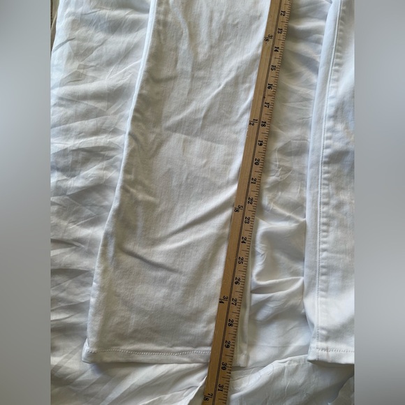 L'AGENCE's Selma High-Rise Baby Bootcut Jeans Size 27 - Picture 6 of 11